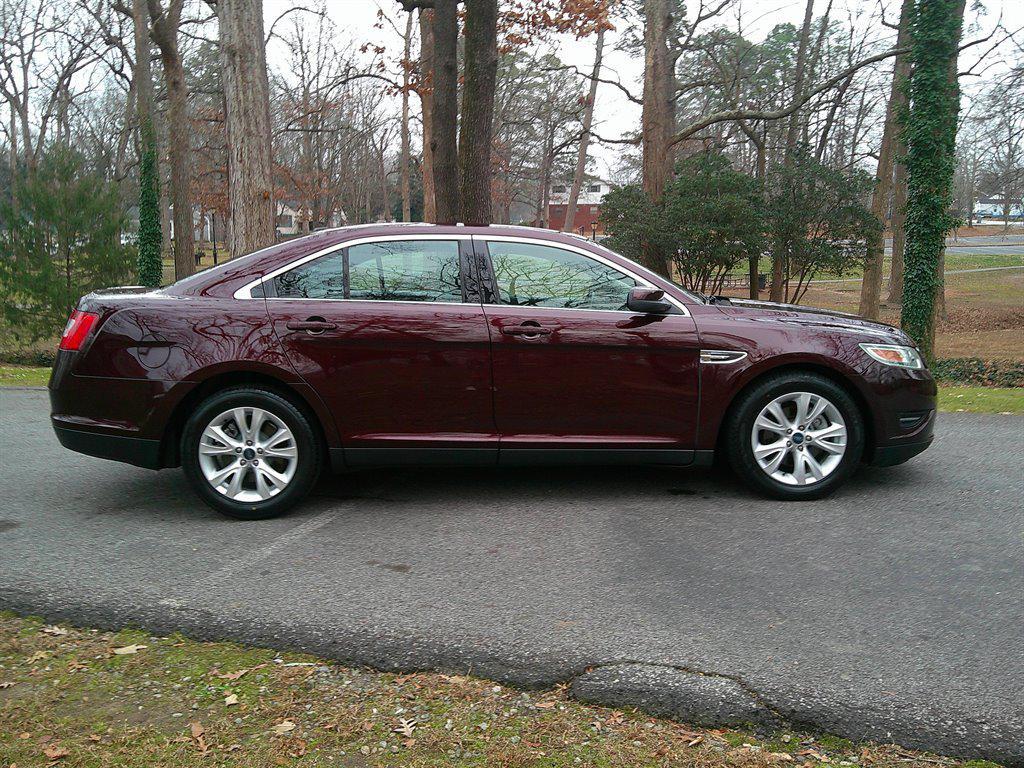 used 2011 Ford Taurus car, priced at $6,995