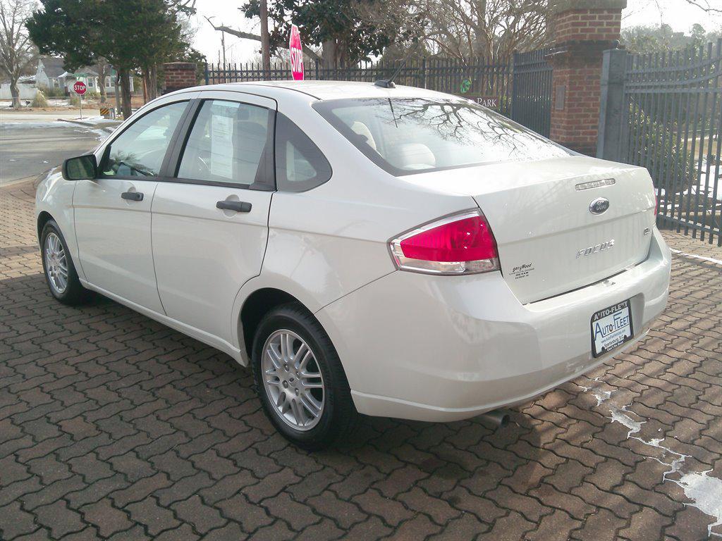 used 2010 Ford Focus car, priced at $7,995