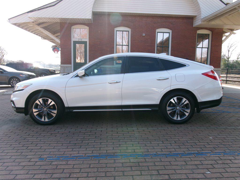 used 2013 Honda Crosstour car, priced at $13,995