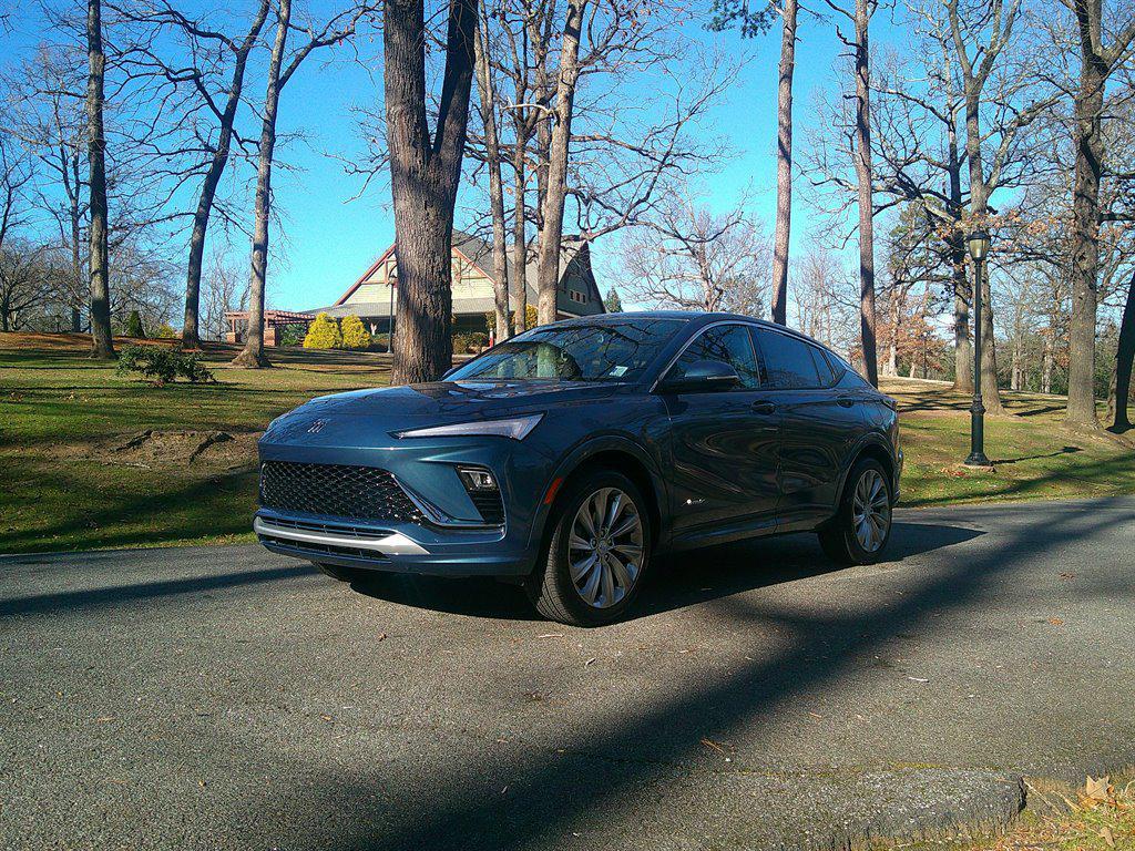 used 2025 Buick Envista car, priced at $29,800