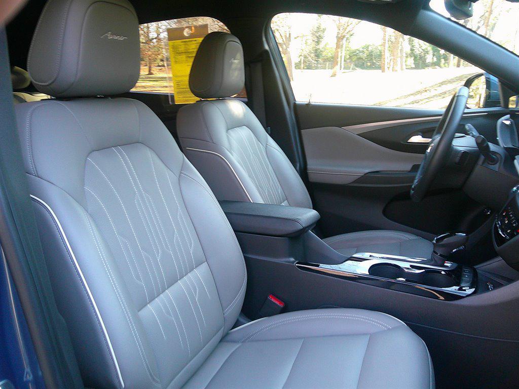 used 2025 Buick Envista car, priced at $29,800