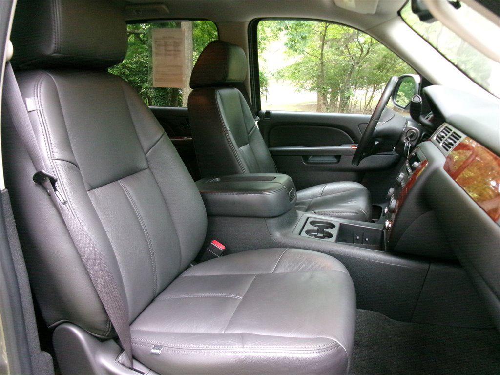 used 2012 Chevrolet Avalanche car, priced at $21,995
