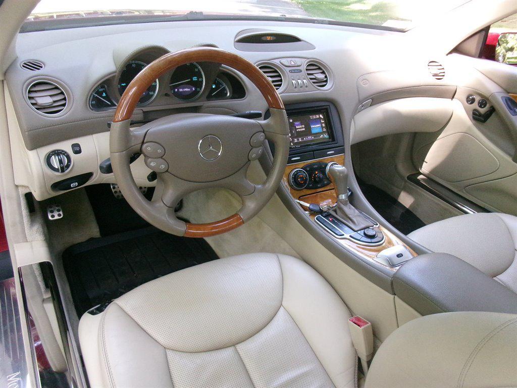 used 2007 Mercedes-Benz SL-Class car, priced at $21,995
