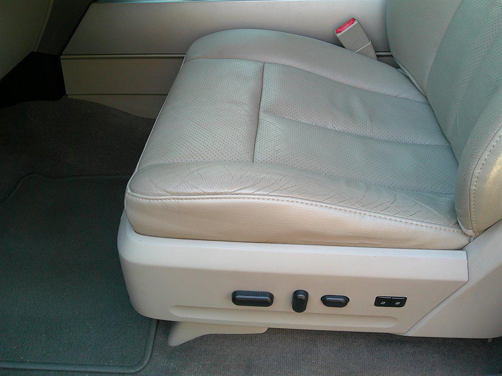 used 2014 Ford Expedition car, priced at $11,995