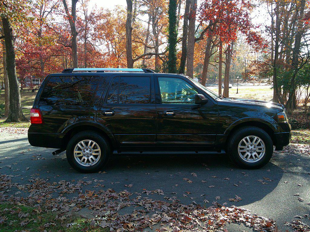 used 2014 Ford Expedition car, priced at $11,995