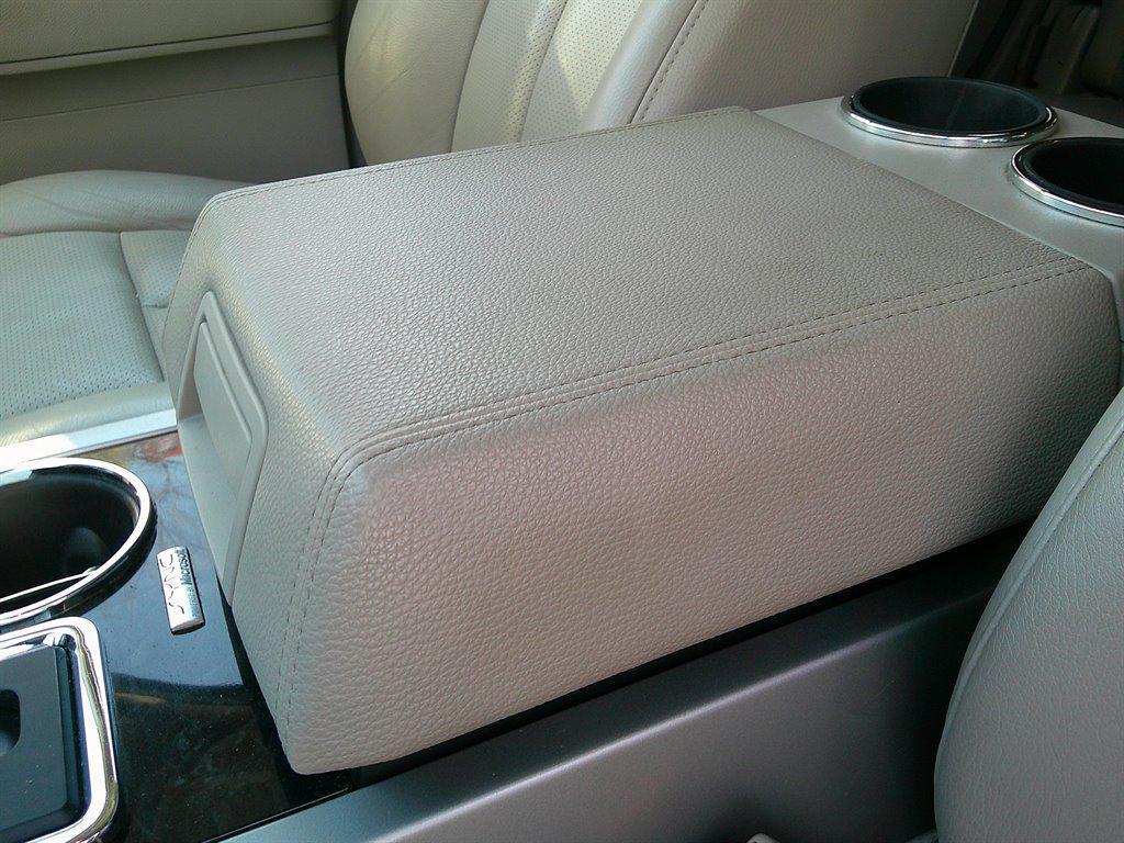 used 2014 Ford Expedition car, priced at $11,995