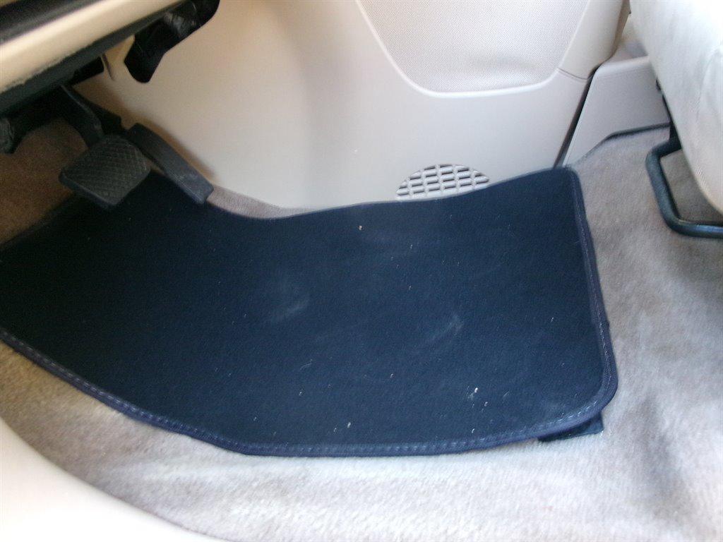 used 2007 Chevrolet Equinox car, priced at $7,995