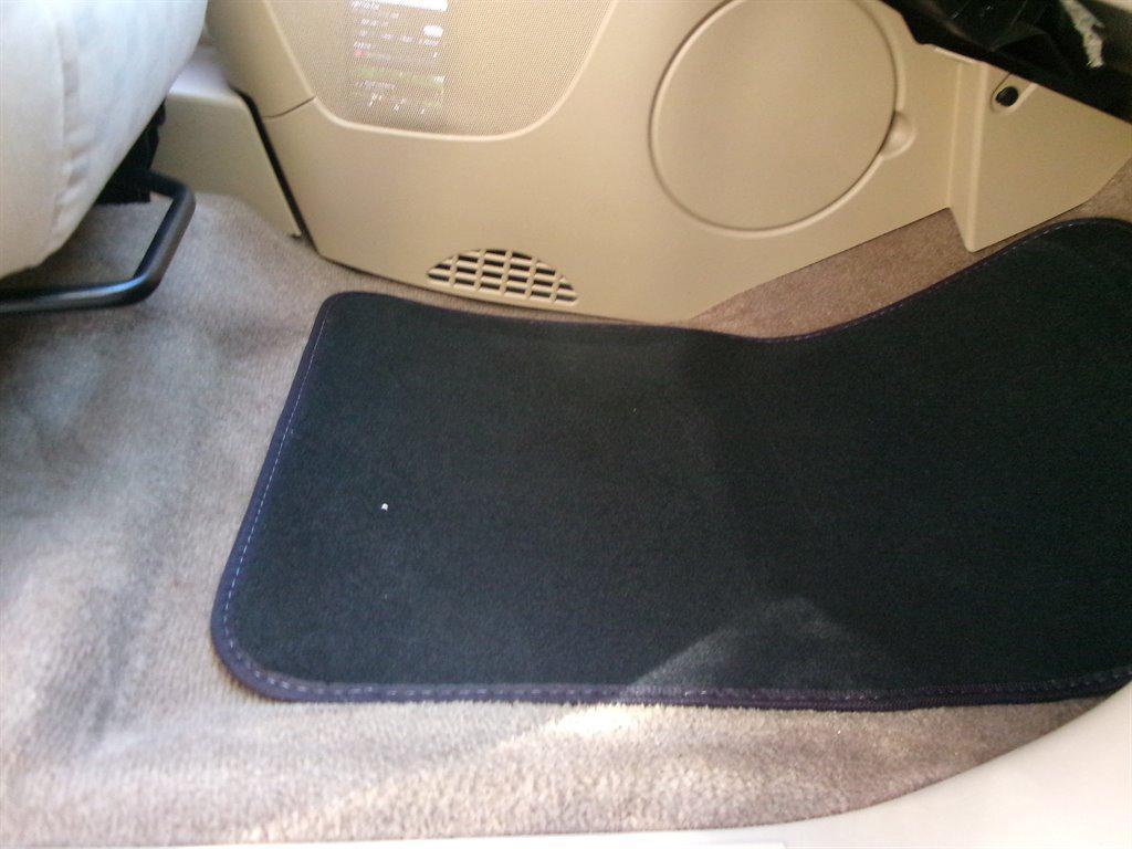 used 2007 Chevrolet Equinox car, priced at $7,995