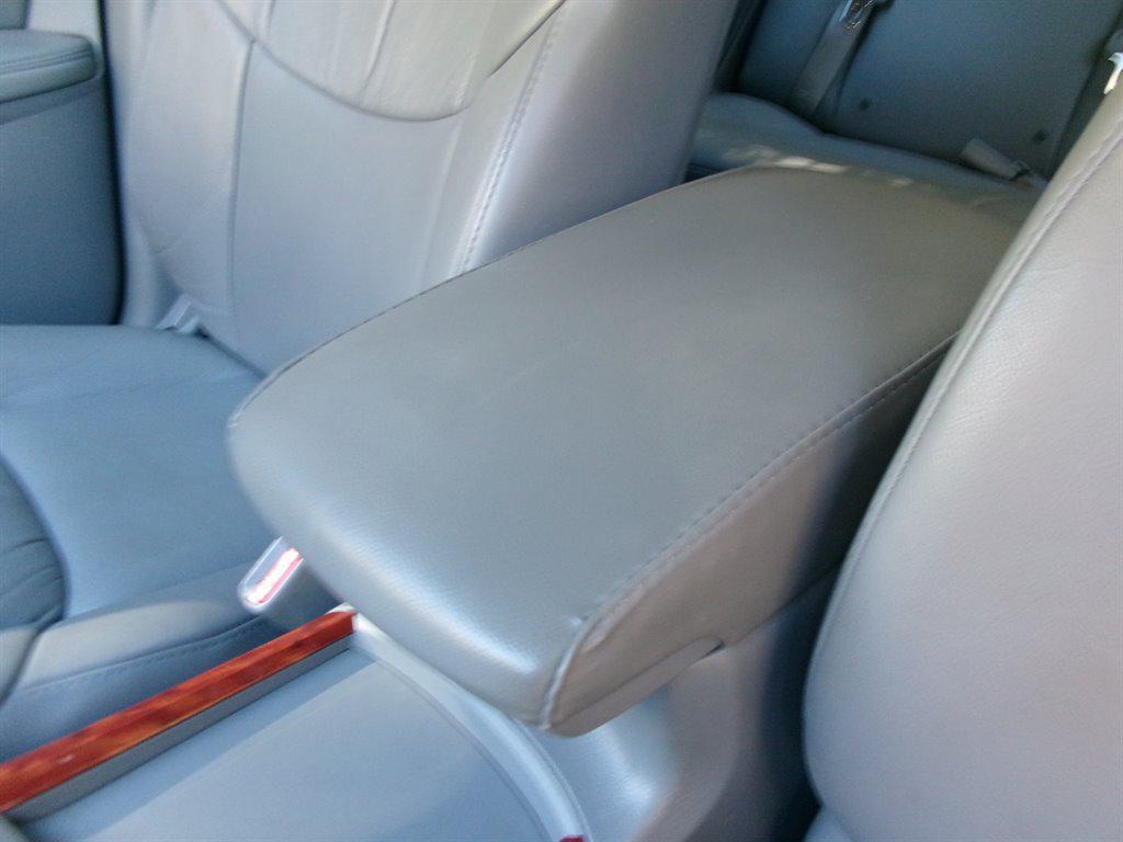 used 2006 Toyota Avalon car, priced at $8,995