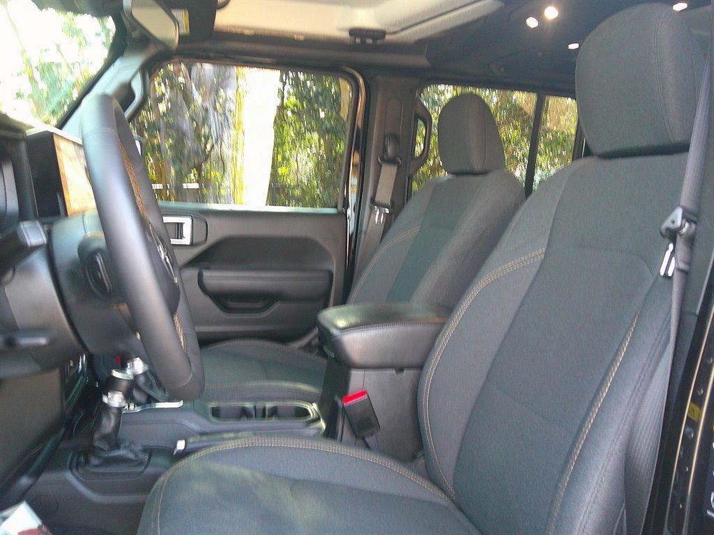 used 2024 Jeep Gladiator car, priced at $34,995