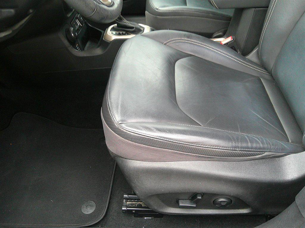 used 2016 Jeep Renegade car, priced at $14,995