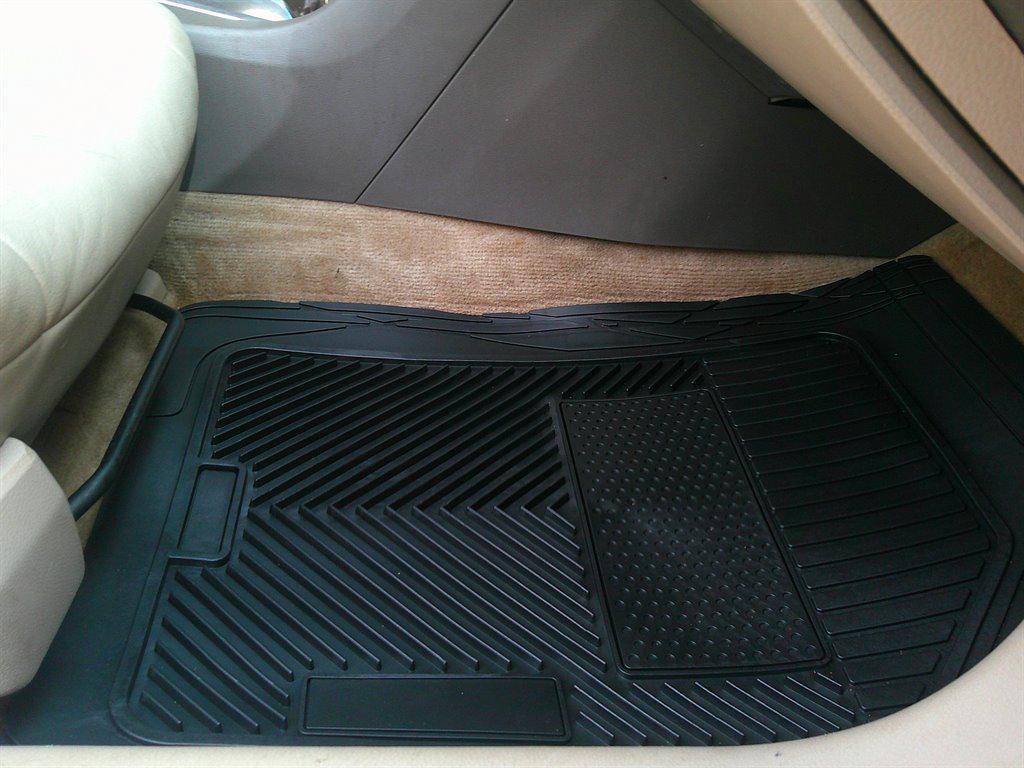 used 2011 Nissan Altima car, priced at $5,995