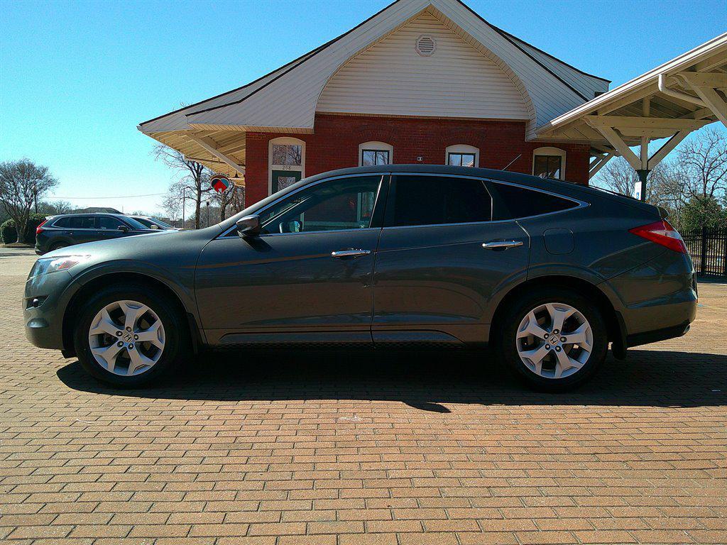 used 2012 Honda Crosstour car, priced at $15,000