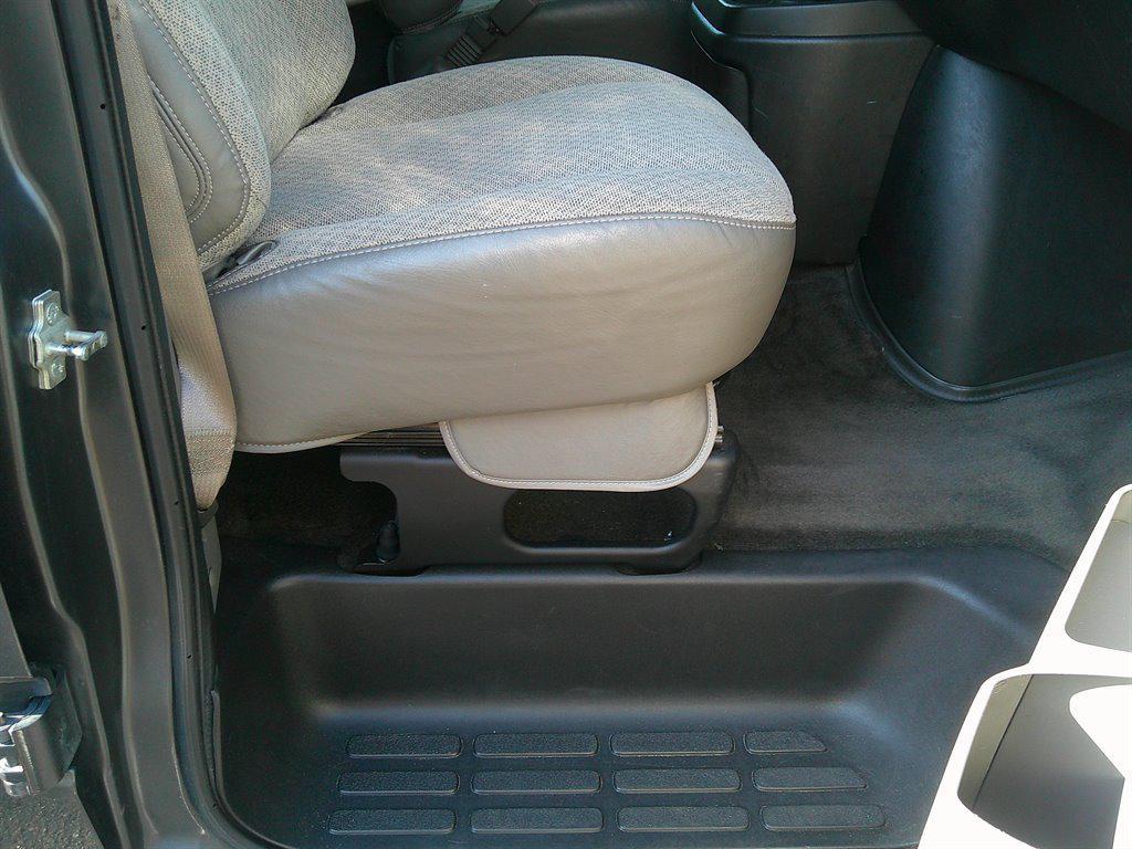 used 2017 Chevrolet Express 3500 car, priced at $26,995