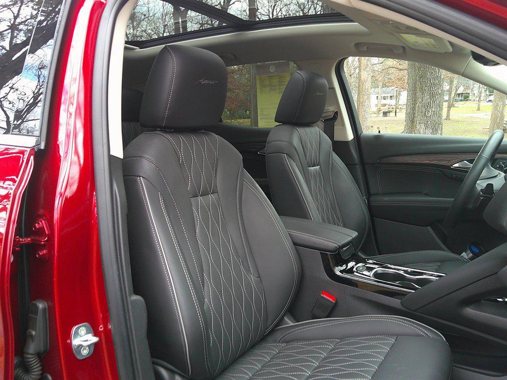 used 2023 Buick Envision car, priced at $31,995