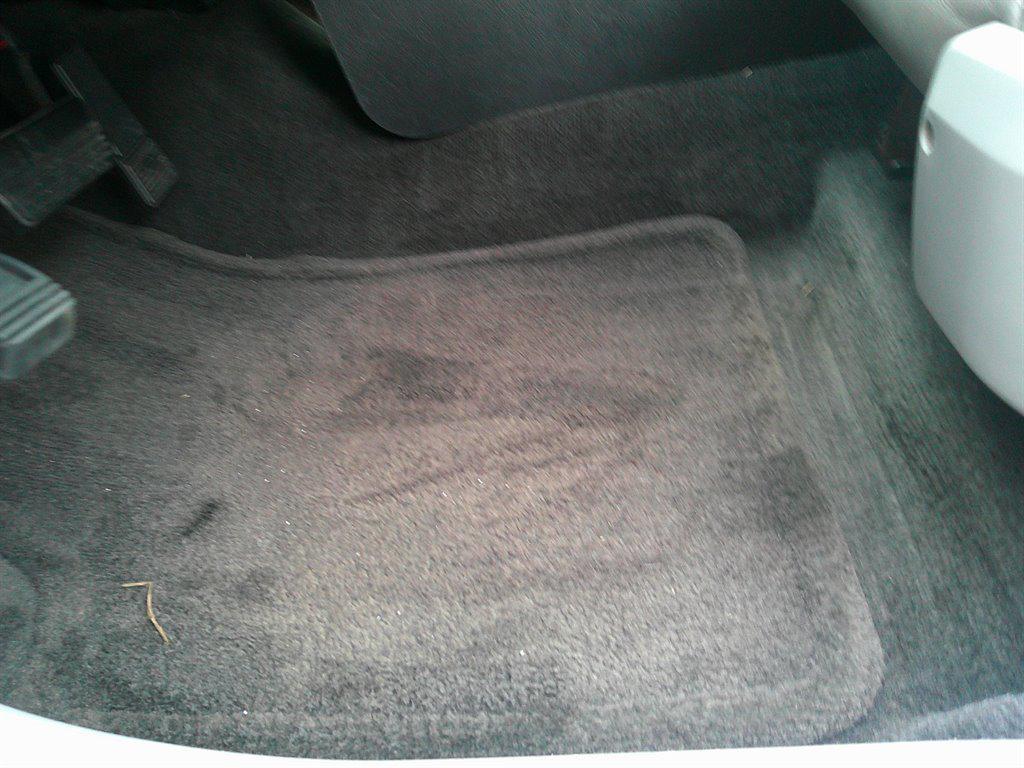 used 2007 Chevrolet Monte Carlo car, priced at $12,990