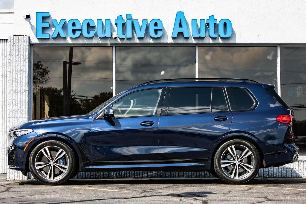 used 2022 BMW X7 car, priced at $42,611