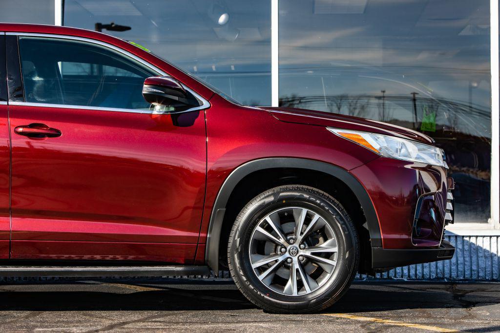 used 2017 Toyota Highlander car, priced at $16,864