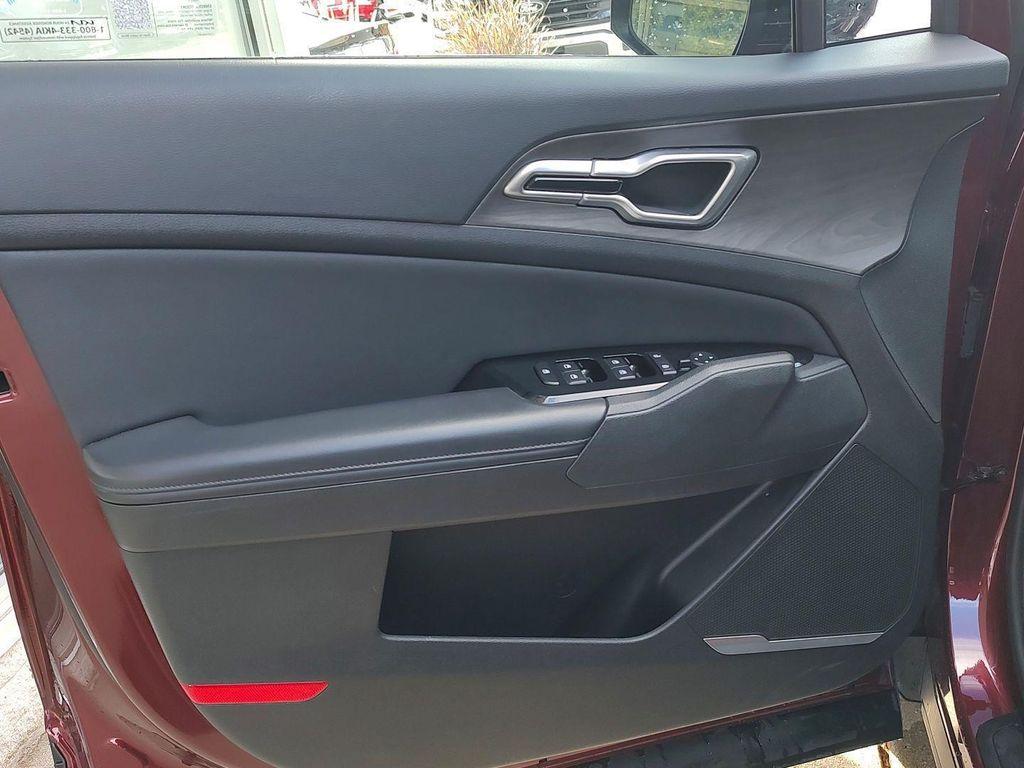 used 2024 Kia Sportage car, priced at $25,344