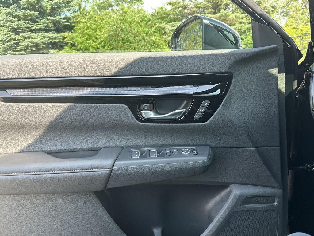 new 2026 Honda CR-V Hybrid car, priced at $43,150