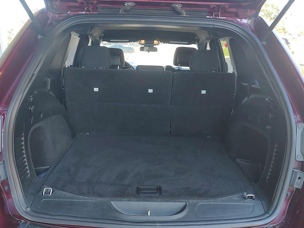 used 2018 Jeep Grand Cherokee car, priced at $12,244