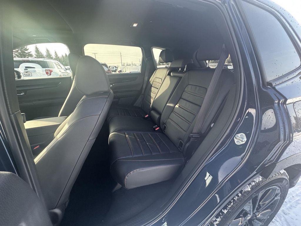 new 2026 Honda CR-V Hybrid car, priced at $42,644