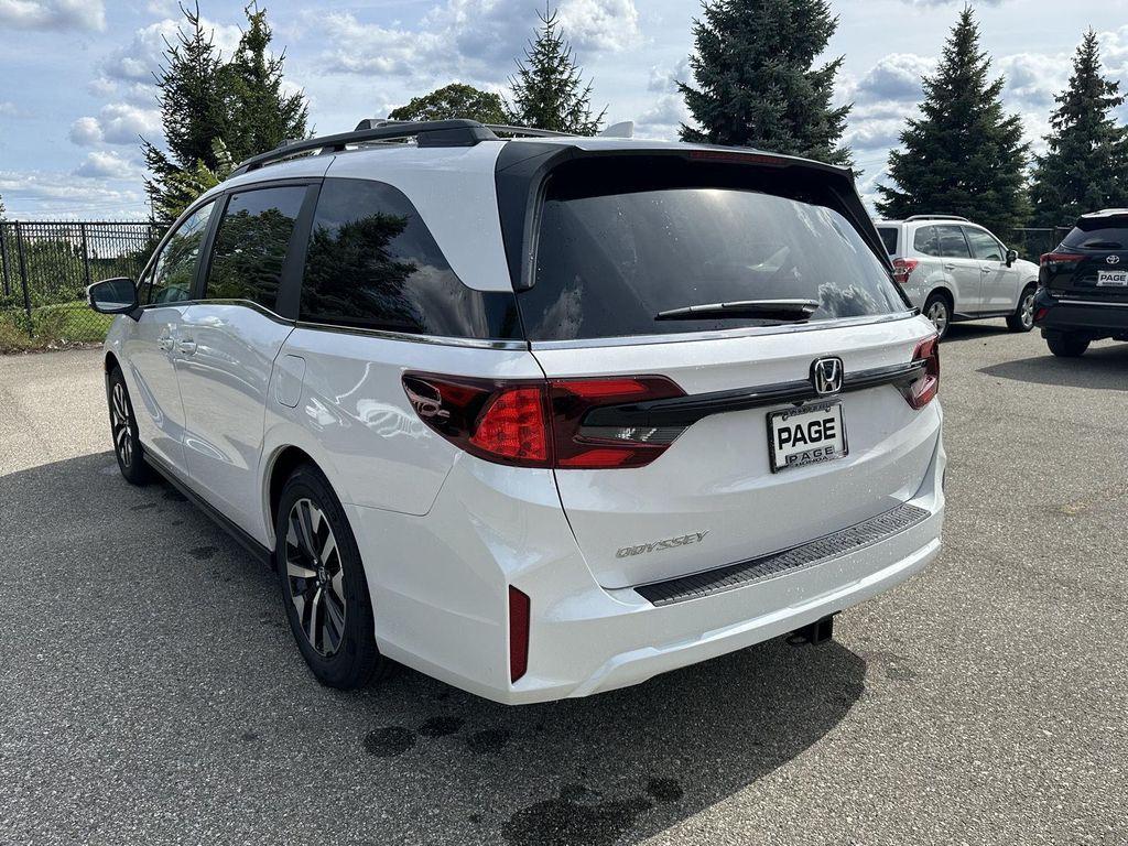 new 2026 Honda Odyssey car, priced at $42,944