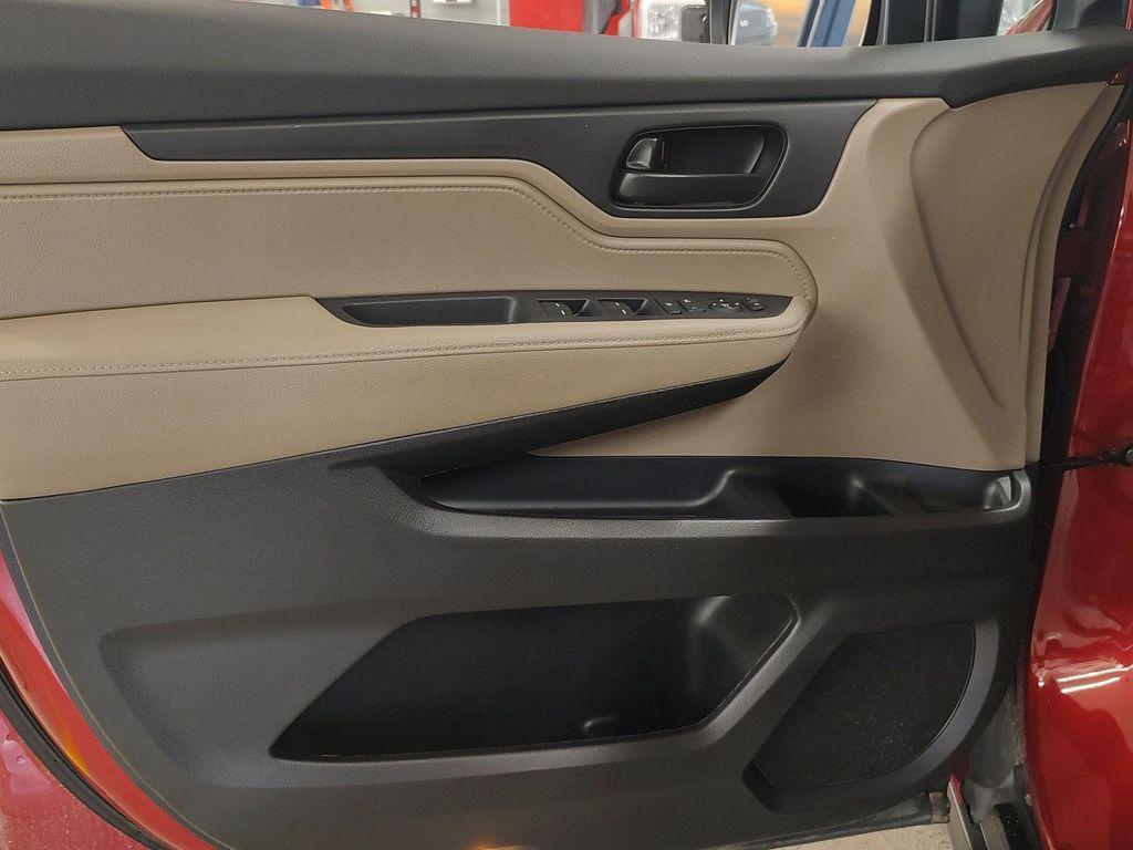 used 2024 Honda Odyssey car, priced at $33,944