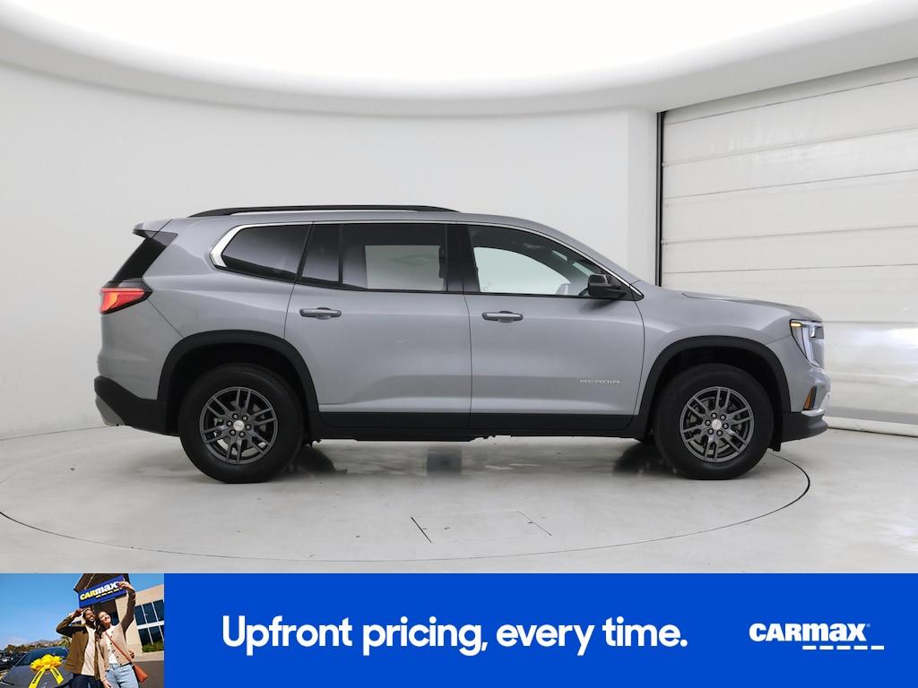 used 2025 GMC Acadia car, priced at $31,998