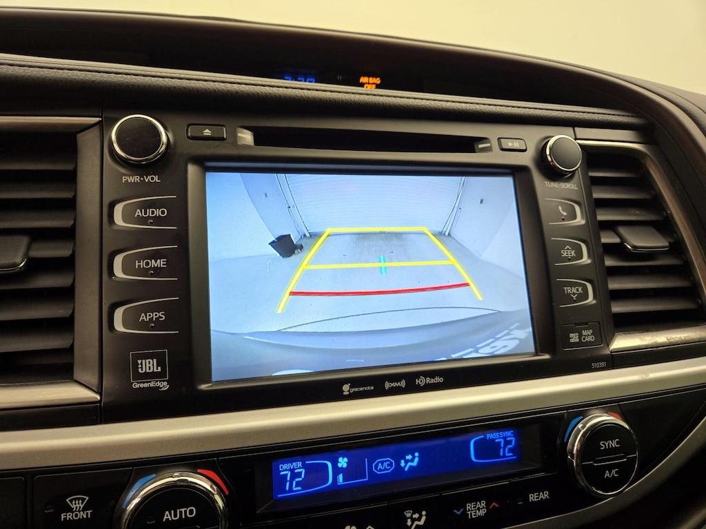 used 2019 Toyota Highlander car, priced at $27,998