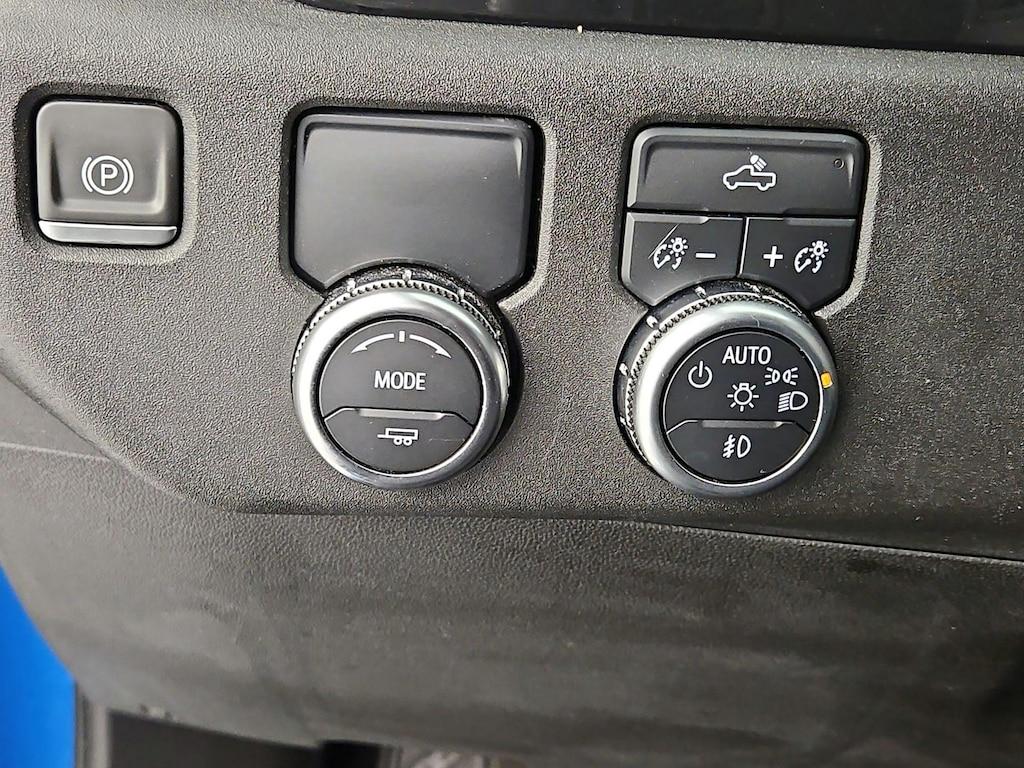 used 2022 GMC Sierra 1500 car, priced at $34,998