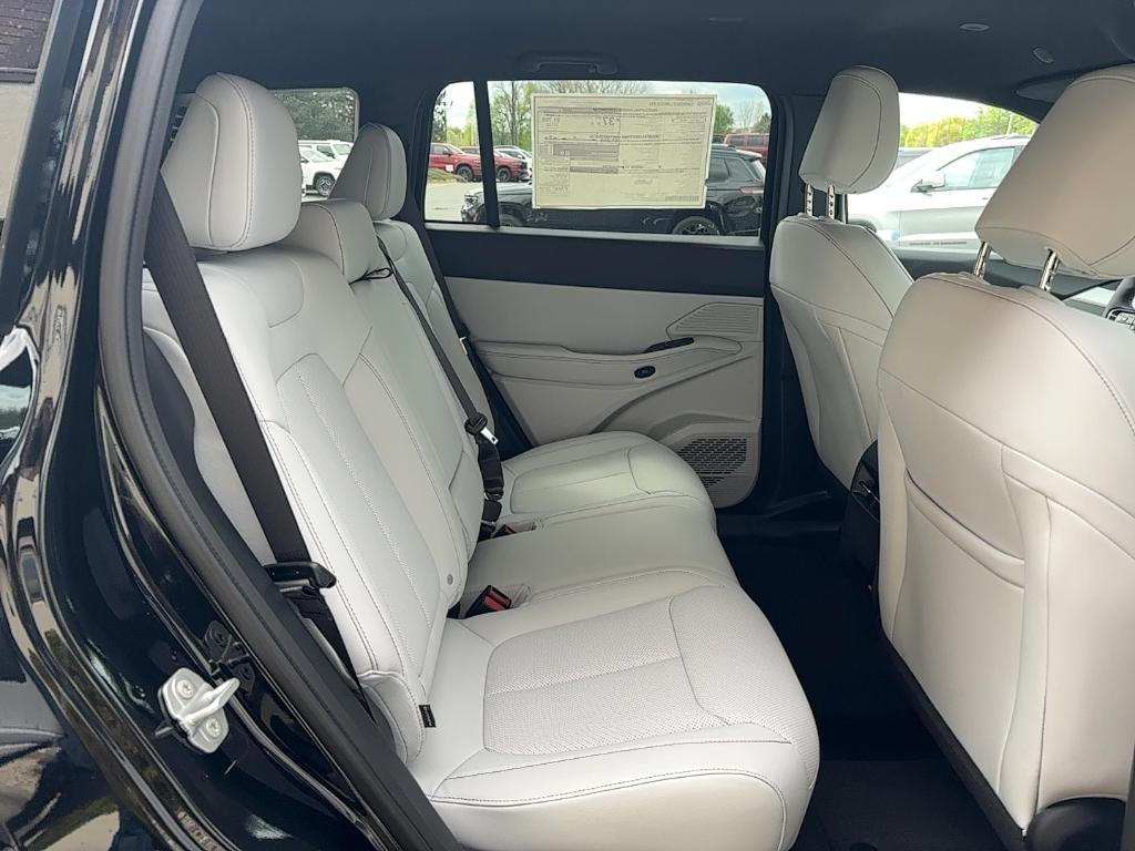 new 2026 Jeep Cherokee car, priced at $36,807