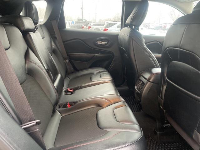 used 2022 Jeep Cherokee car, priced at $26,995