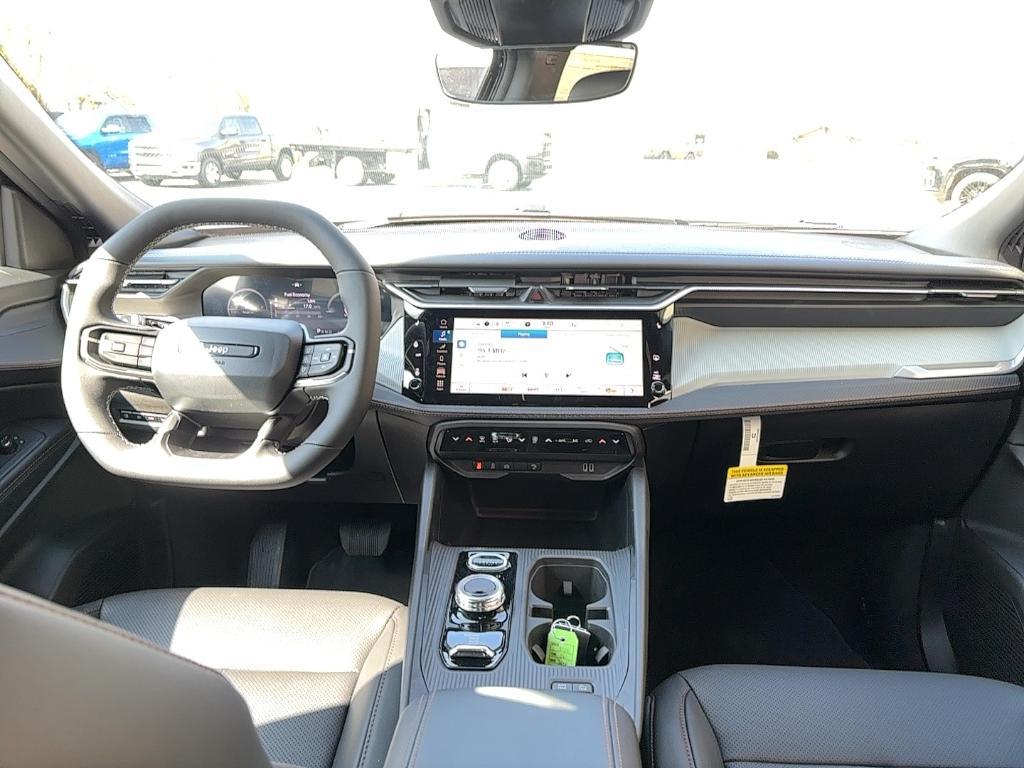 new 2026 Jeep Cherokee car, priced at $38,047