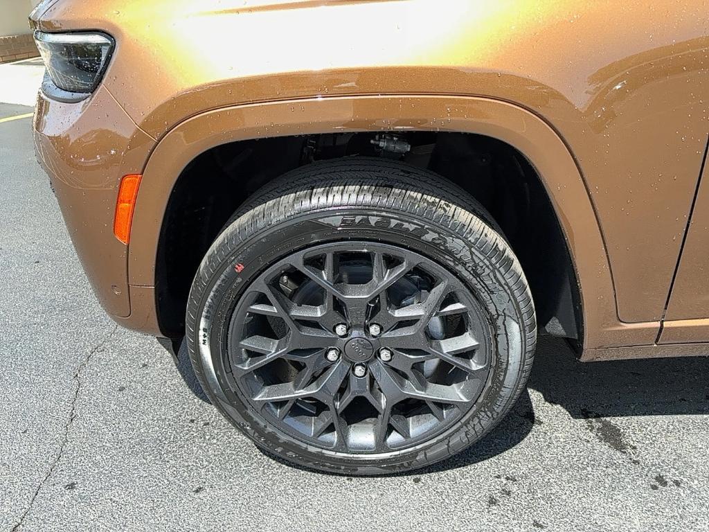 new 2026 Jeep Grand Cherokee L car, priced at $61,410