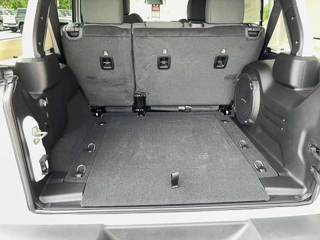new 2026 Jeep Wrangler car, priced at $48,629