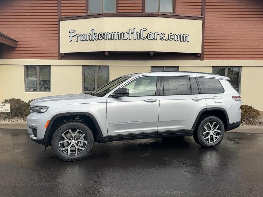 new 2025 Jeep Grand Cherokee L car, priced at $41,138