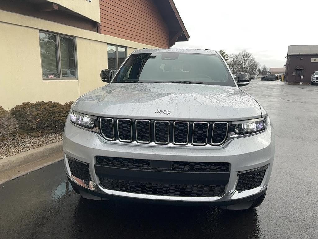 new 2025 Jeep Grand Cherokee L car, priced at $43,138