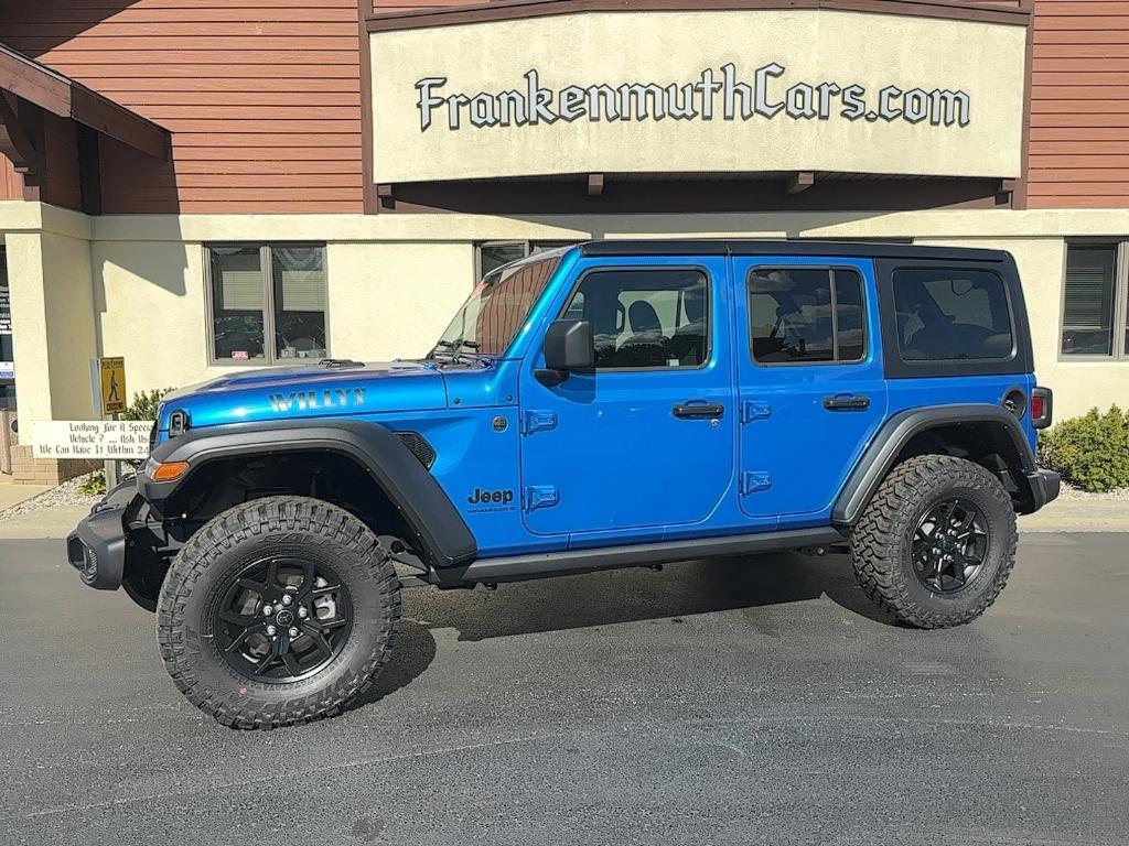 new 2025 Jeep Wrangler car, priced at $45,575