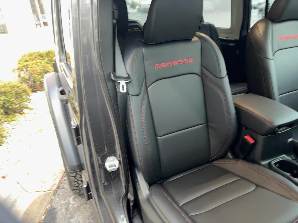 new 2026 Jeep Wrangler car, priced at $54,668