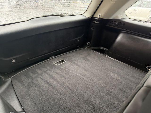 used 2022 Jeep Grand Cherokee car, priced at $28,589