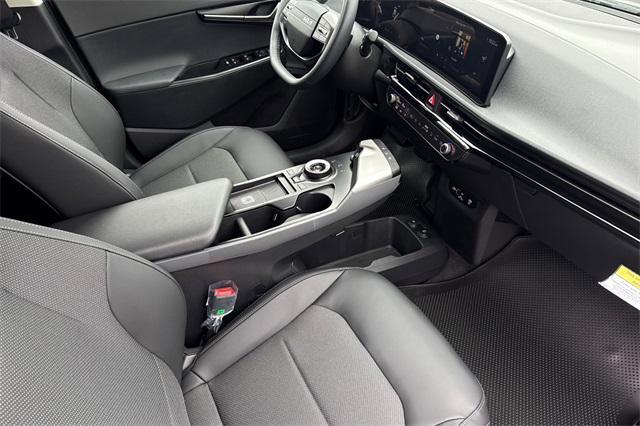 new 2025 Kia EV6 car, priced at $52,265