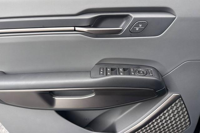 new 2026 Kia EV9 car, priced at $61,245