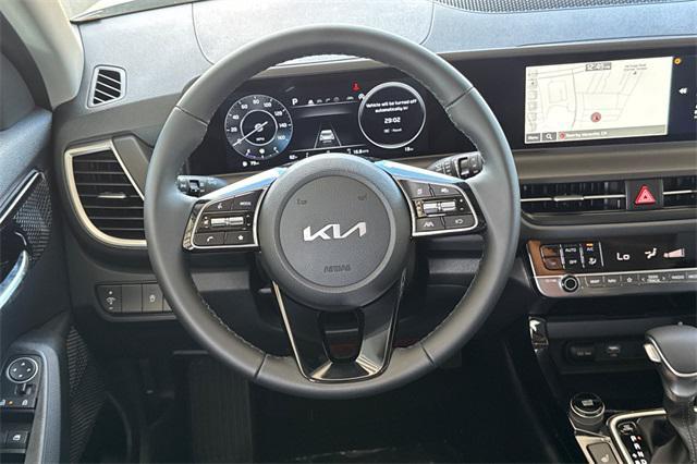 new 2025 Kia Seltos car, priced at $29,730