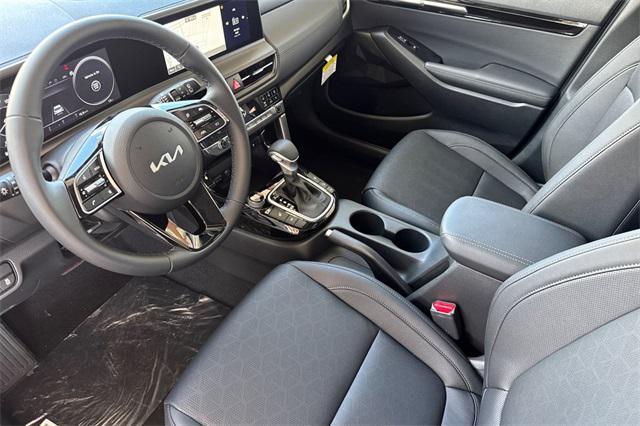 new 2025 Kia Seltos car, priced at $29,730