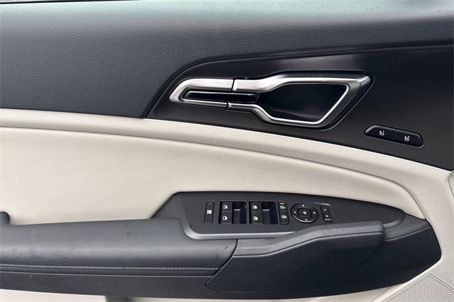 new 2026 Kia Sportage Hybrid car, priced at $41,835