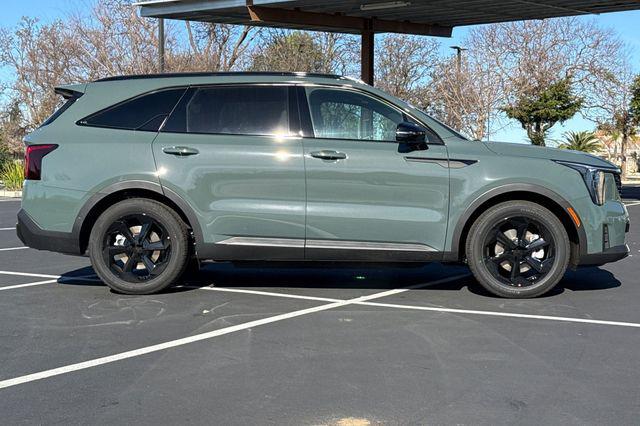 new 2026 Kia Sorento Hybrid car, priced at $49,640