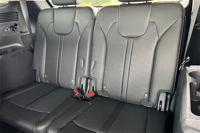 new 2026 Kia Sorento car, priced at $38,565