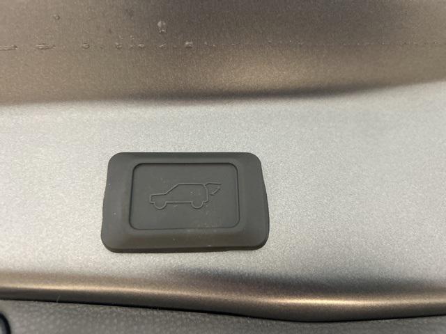 new 2025 Toyota RAV4 car, priced at $35,662