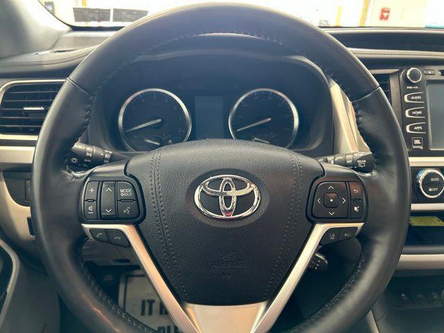 used 2019 Toyota Highlander car, priced at $30,990